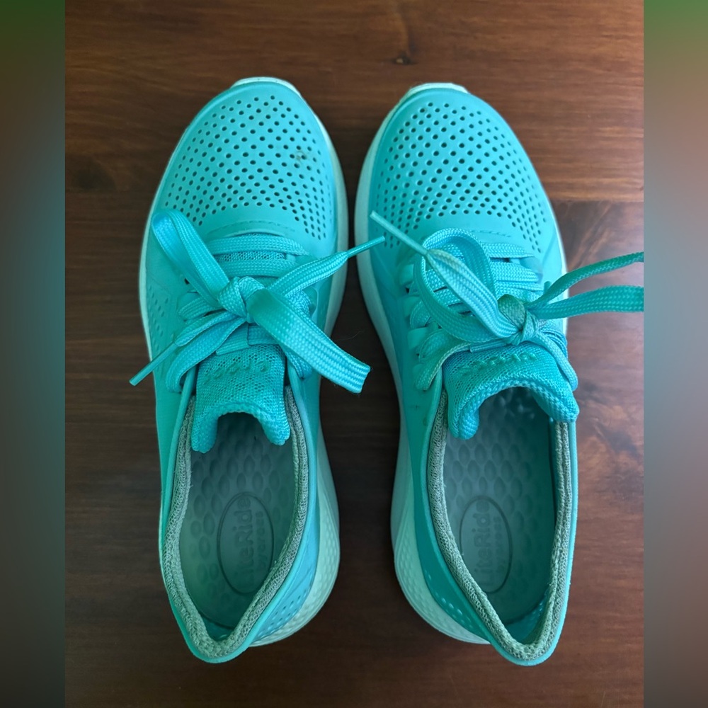 Croc Lite Ride shoes